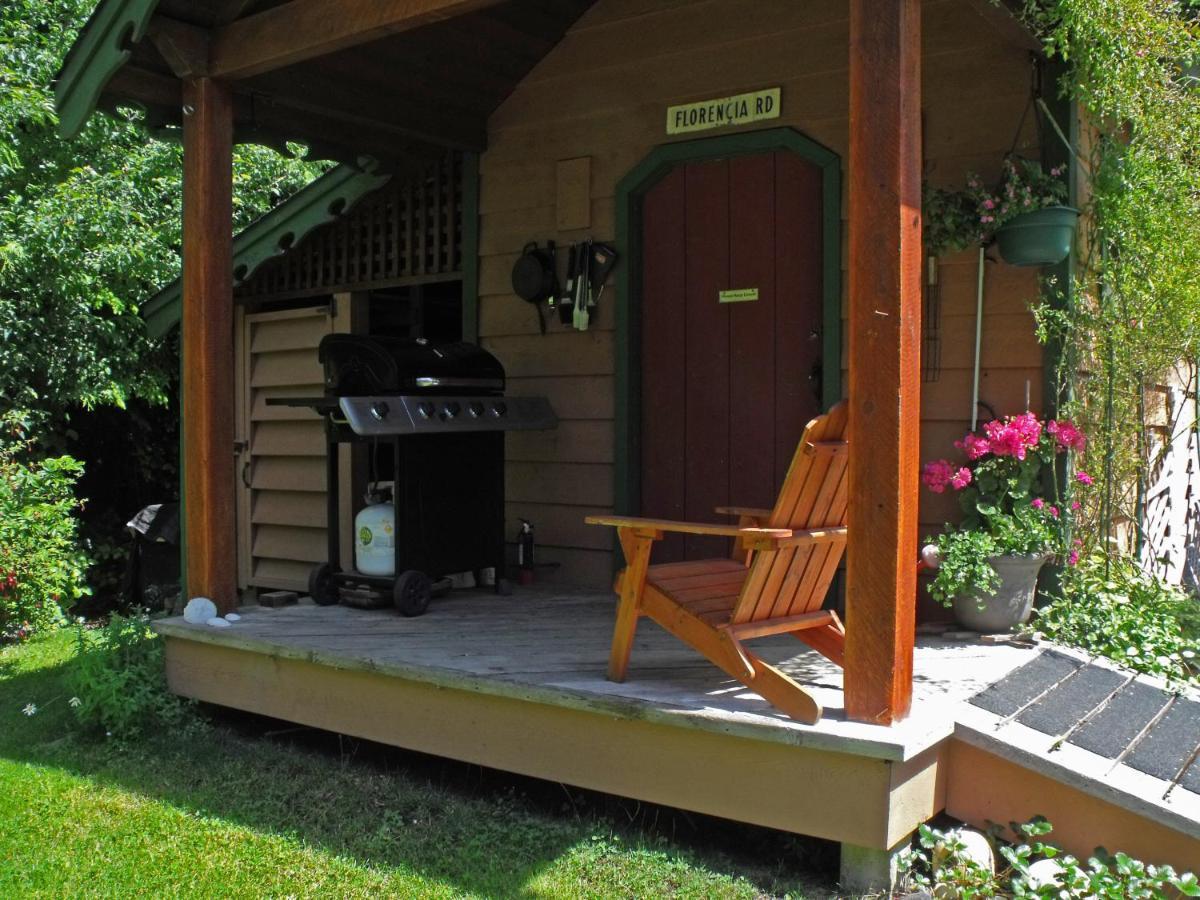 Summerhill Guest House Тофино Экстерьер фото